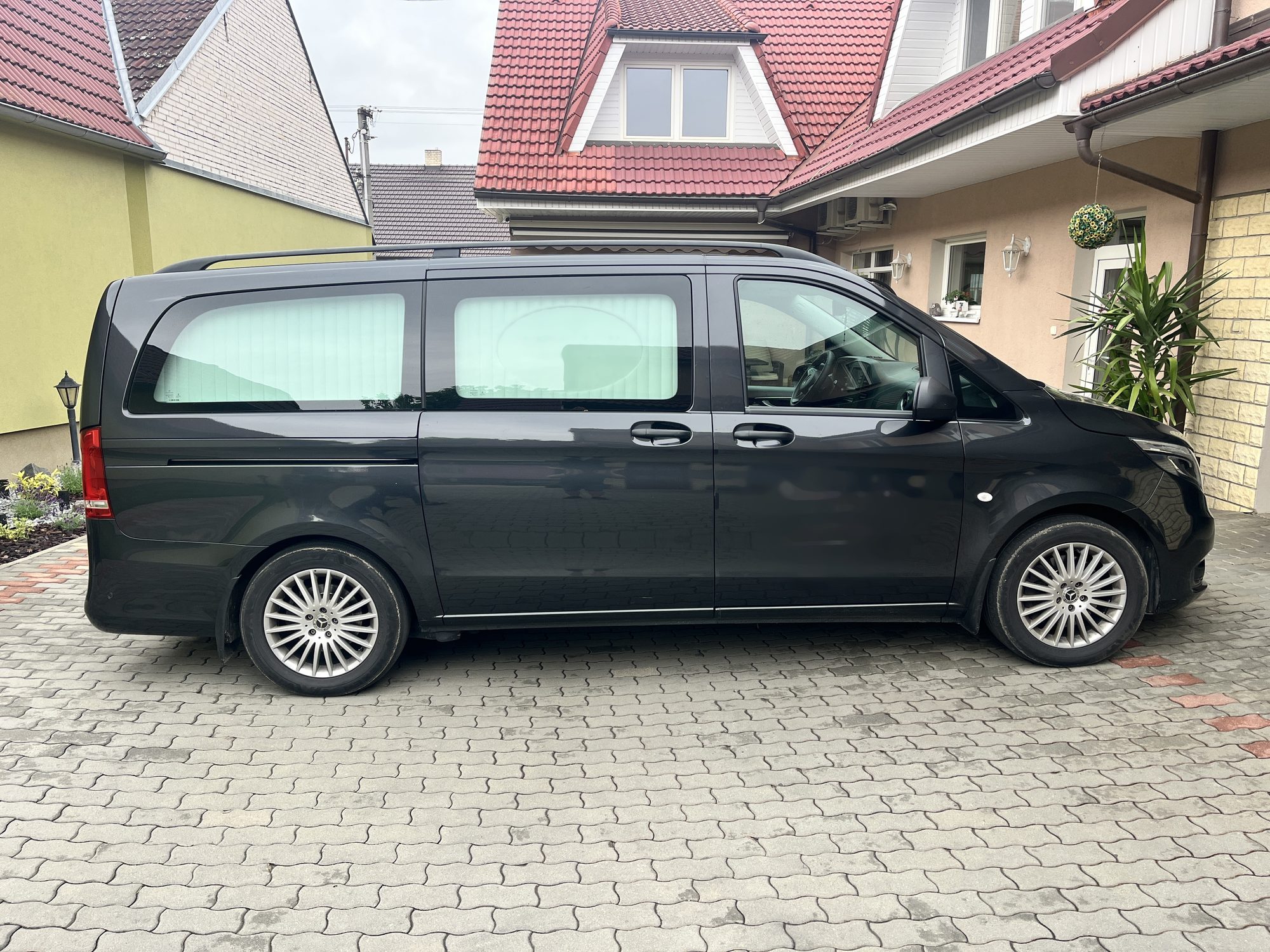 Mercedes Benz Vito 124 L 174kW